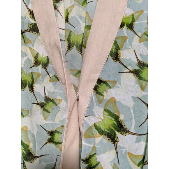 CAbi XS Butterfly Crossover Faux Wrap Blouse Low V Neck Top Blouse #234 - Picture 5 of 8